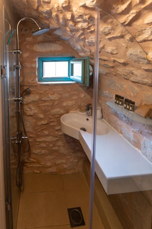 Olea Hotell Pírgos Dhiroú Exteriör bild