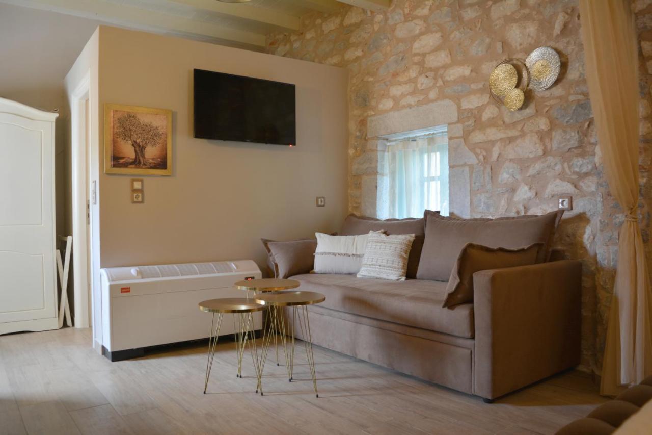 Olea Hotell Pírgos Dhiroú Exteriör bild