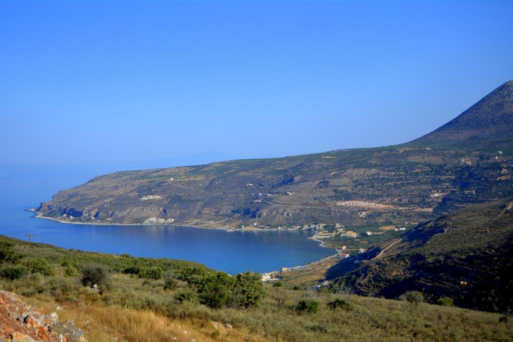 Olea Hotell Pírgos Dhiroú Exteriör bild